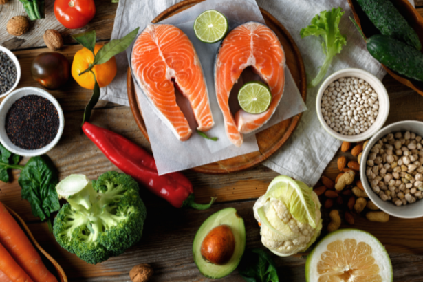 Mitologias alimentares: Alexandre Costa Pedrosa explica como a ciência derruba mitos de dieta e revela o que realmente funciona para o corpo.